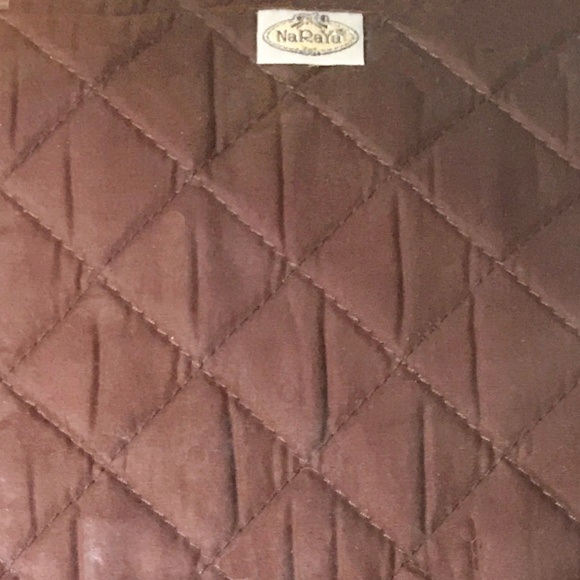 4 PLACE MATS AND 4 NAPKIN SET NWOT - Picture 3 of 3